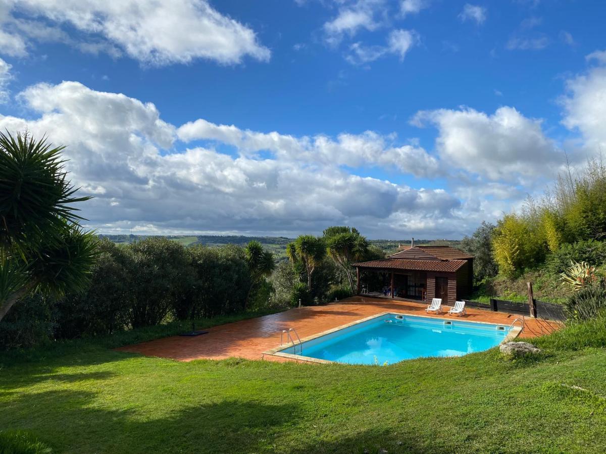 Poolside Wooden House Vila Mocarria Exterior foto